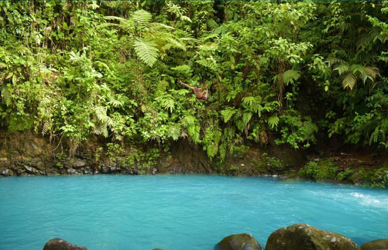 Cabinas Rio Celeste La Amistad Esterno foto